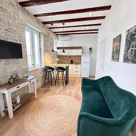 Daire Agora Apartment- Heart Of Split
