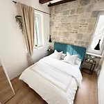 Agora Apartman