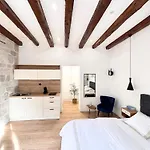 Agora Apartment- Heart Of Lejlighed *
