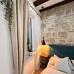 Lejlighed Agora Apartment- Heart Of